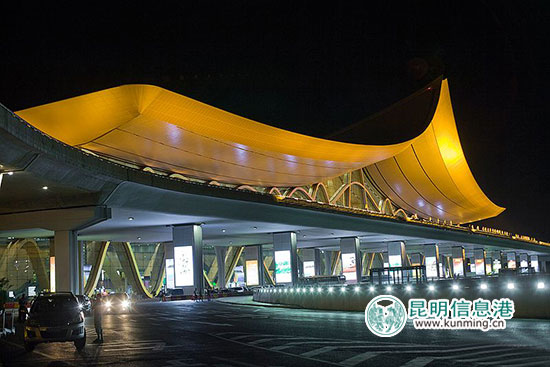我家昆明这五年:迁机场通地铁 交通建设门门“优” 我家昆明这五年:迁机场通地铁 交通建设门门“优”