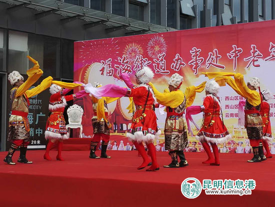 “敬老月”中老年民族舞擂台赛开赛 齐欣艺术团摘冠 “敬老月”中老年民族舞擂台赛开赛 齐欣艺术团摘冠