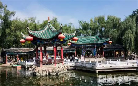 鲜花之城塔城桥城等 昆明居然有这么多实至名归的美名