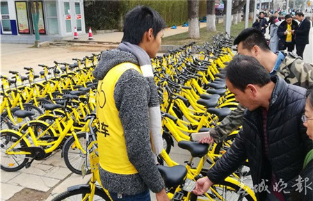 有桩or无桩？让人操碎了心的昆明共享自行车