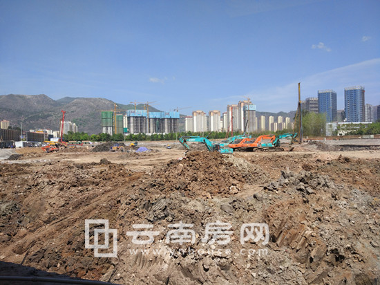 新城吾悦广场正在基坑施工 商业将于明年11月建成开业