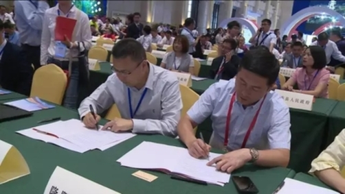 商洽会云南各州市签约'成绩单'曝光 曲靖排第二 商洽会云南各州市签约'成绩单'曝光 曲靖排第二