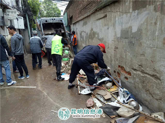 五华区人大代表助力老旧小区改造 创文工作获居民点赞