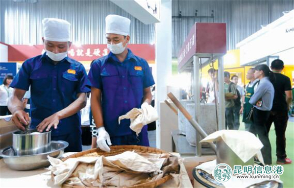 普洱春茶产量骤减价格猛涨 小众古树茶成市场“新贵” 普洱春茶产量骤减价格猛涨 小众古树茶成市场“新贵”