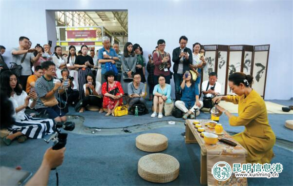 普洱春茶产量骤减价格猛涨 小众古树茶成市场“新贵” 普洱春茶产量骤减价格猛涨 小众古树茶成市场“新贵”