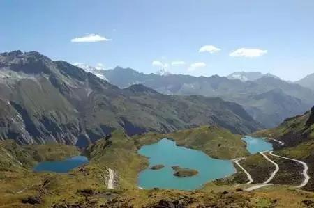 暑假一起去旅行 10条中国最佳自驾游线路 暑假一起去旅行 10条中国最佳自驾游线路