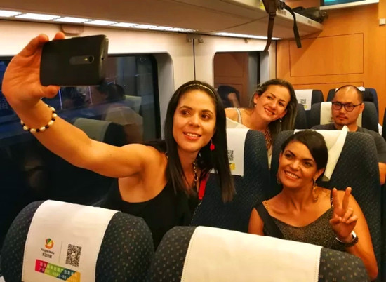 自拍(陈永诚/摄) 自拍(陈永诚/摄)