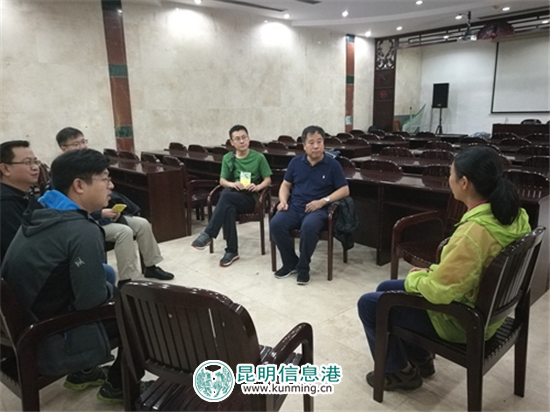 中科院西安分院副院长李保国一行到版纳植物园考察交流