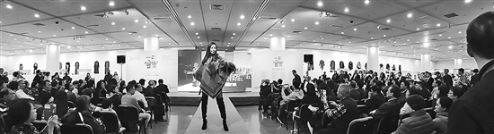 云南民族文化产品惊艳香港