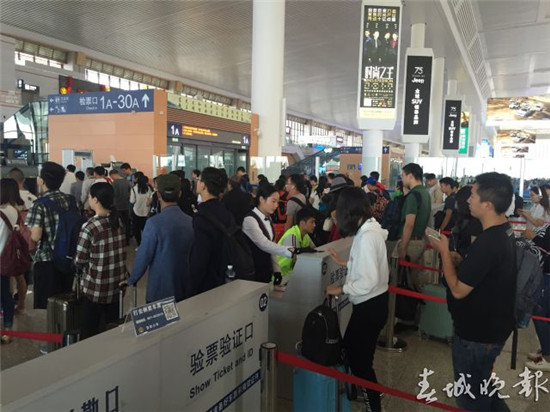 智慧通系统平台明年1月份推出 公交卡换智慧通将实现 智慧通系统平台明年1月份推出 公交卡换智慧通将实现