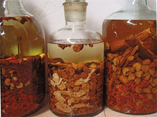 吃“自制食品”竟然进了重症监护室