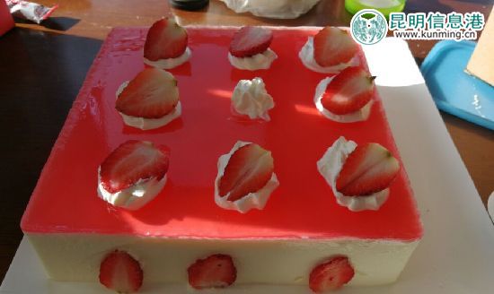 邵女士实际购买到的蛋糕 邵女士实际购买到的蛋糕