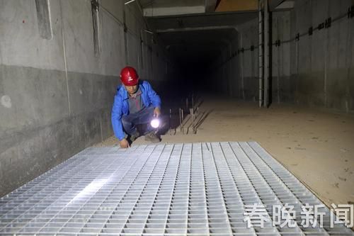 滇中新区空港大道中段下月通车 近千项工序使用“首件制” 滇中新区空港大道中段下月通车 近千项工序使用“首件制”