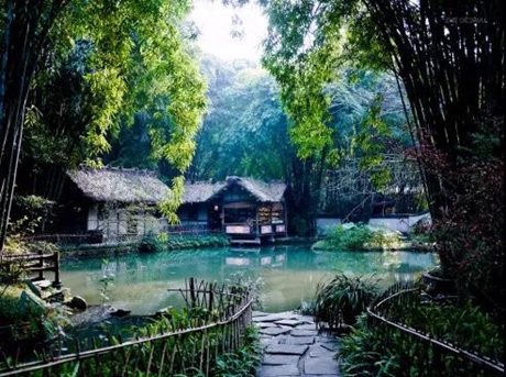 一间草屋就是'诗圣'杜甫的小天地 一间草屋就是'诗圣'杜甫的小天地