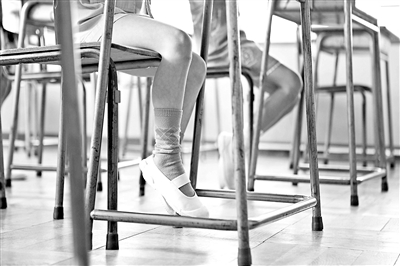 脚踝第一次被崴 家长替孩子重视了吗 脚踝第一次被崴 家长替孩子重视了吗