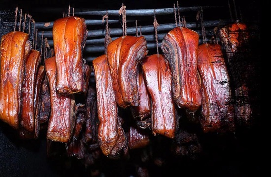 节食一年的我们就为了乡下这顿饭 节食一年的我们就为了乡下这顿饭