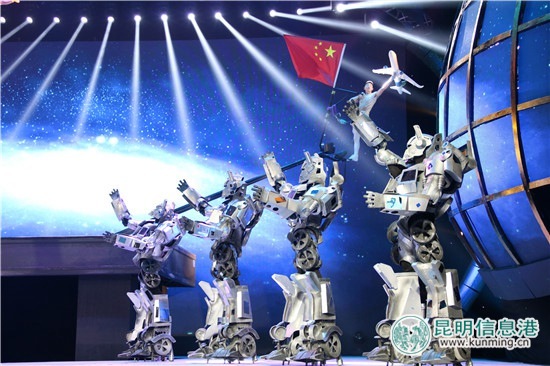 颂歌新时代 2018年云南省新春文艺晚会举行 颂歌新时代 2018年云南省新春文艺晚会举行