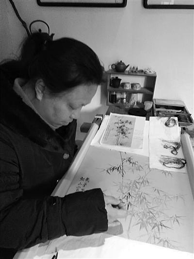 下岗女工花费近4年绣出《清明上河图》 长达5米