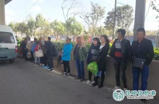 春运尾声 昆明交警一周内查获14起车辆超员 春运尾声 昆明交警一周内查获14起车辆超员