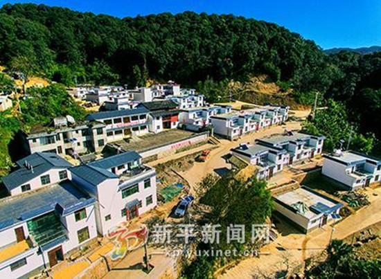 “红色山村”帽盒山展新颜 “红色山村”帽盒山展新颜
