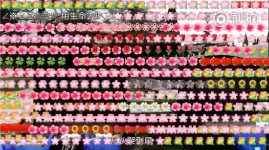 他们送别烈士时没有鲜花，却被弹幕暖哭了！