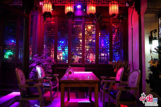 烟花三月晴空下的周庄 迷醉在江南春色里