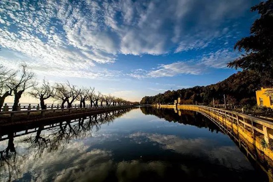 明年昆明将开通'水上巴士' 四个码头可上船 明年昆明将开通'水上巴士' 四个码头可上船