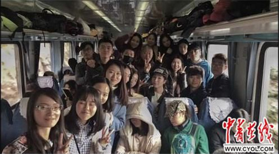 张永宁带学生行走记录滇越铁路 张永宁带学生行走记录滇越铁路