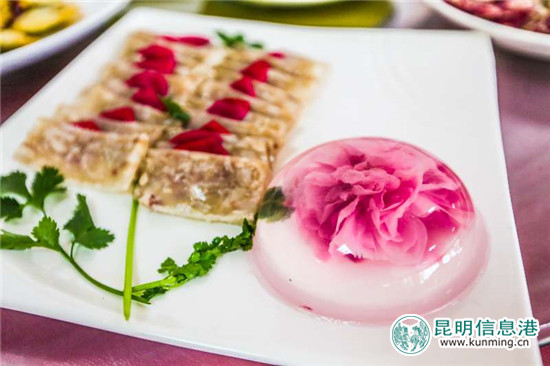 近万亩玫瑰即将盛放 安宁八街芬芳之旅4月24日启幕