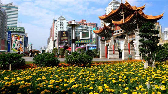 云南旅游“刮骨疗伤”这一年 记者 周灿/摄 云南旅游“刮骨疗伤”这一年 记者 周灿/摄