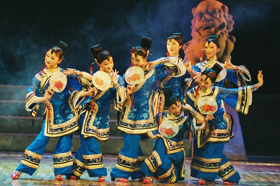 《一把酸枣》团扇舞 《一把酸枣》团扇舞