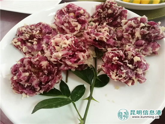 安宁八街9700亩玫瑰花热情绽放 邀你去当“采花大盗”