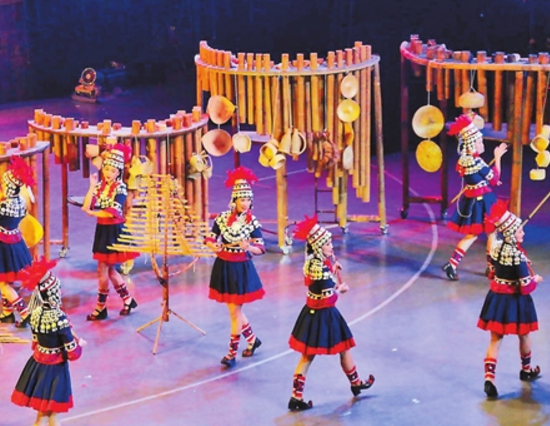 云南省民族民间歌舞乐展演在玉溪启幕 云南省民族民间歌舞乐展演在玉溪启幕