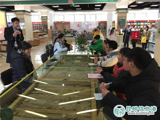 严家地社区开展“党群服务 文化引领”系列活动 严家地社区开展“党群服务 文化引领”系列活动