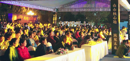 恒大云报华府卡姆国际公寓面世