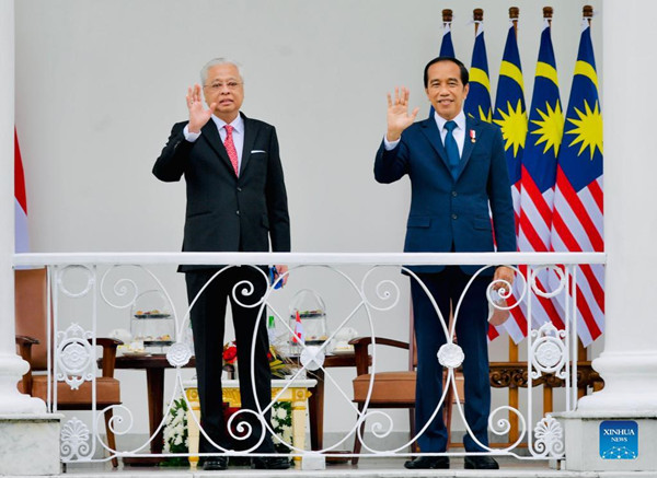 1310303181_16365868190301n