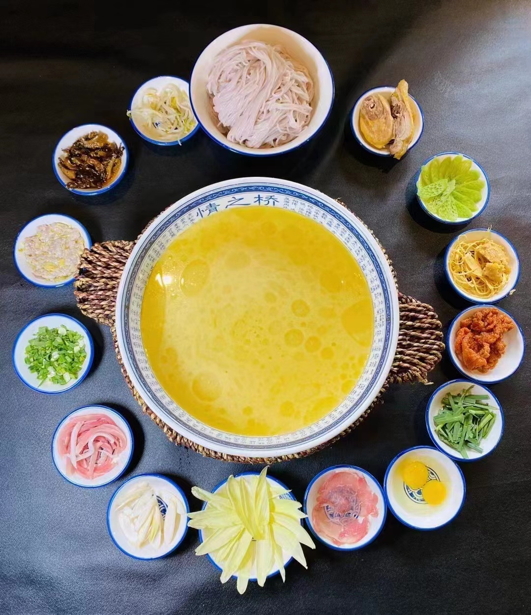 1310693603_16750610064391n