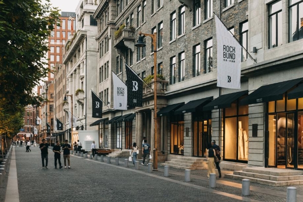 66b0f009a3104e74e4a706f8