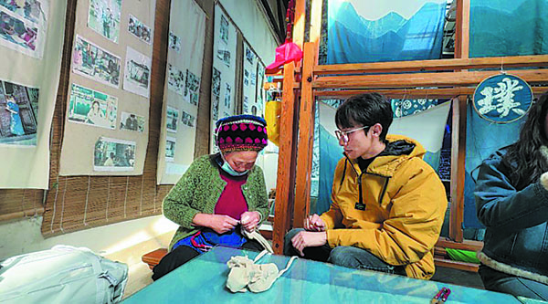 684b6f0da310a04a967a2a8d