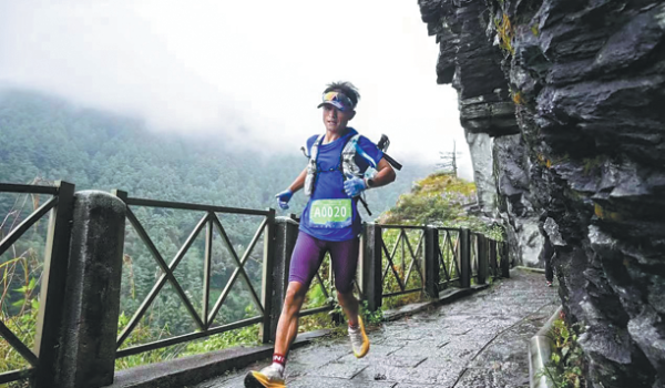 6902c5fca310f735017fb6fc 6902c5fca310f735017fb6fc