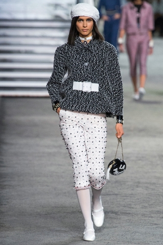 W020180504381275589255