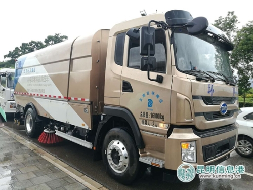 价值200万元的纯电动零排放洗扫车