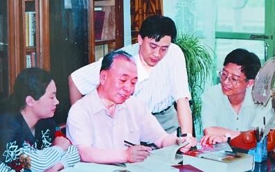 坚守中国共产党人的初心和使命 坚守中国共产党人的初心和使命