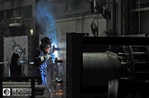 1.webp (1) 1.webp (1)