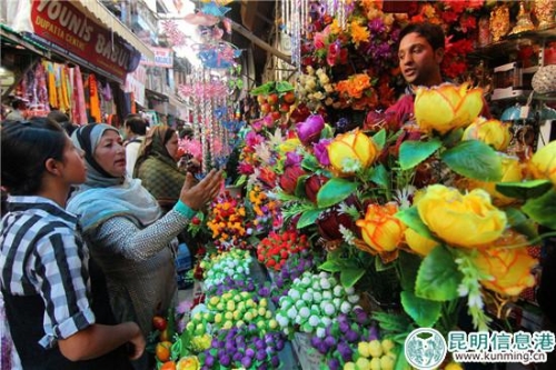 融入当地进行深度体验是系列行程的一大看点    供图