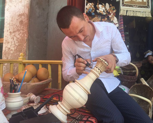 【 “新时代·新平台·新机遇” —— “一带一路” 大型网络主题 活动 】 “一带一路”为老城喀什带来“特区”梦 【 “新时代·新平台·新机遇” —— “一带一路” 大型网络主题 活动 】 “一带一路”为老城喀什带来“特区”梦