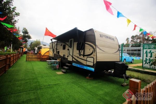 00300140177_d8f812dd