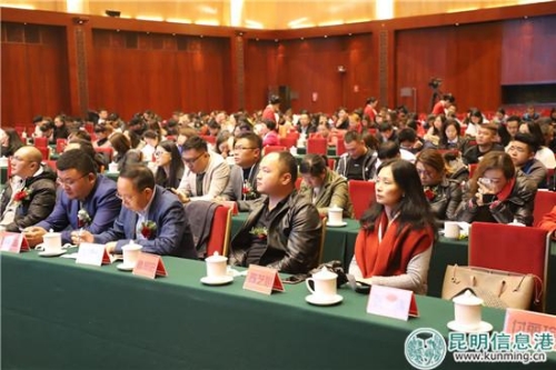 1533156456 1533156456