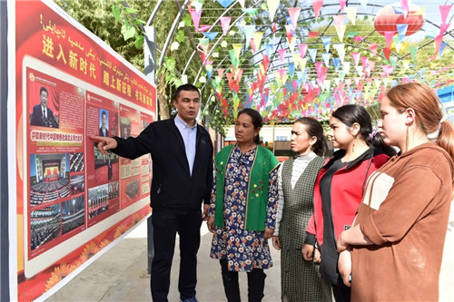 640他联系和田县友好医院为村民们免费体检.webp 640他联系和田县友好医院为村民们免费体检.webp