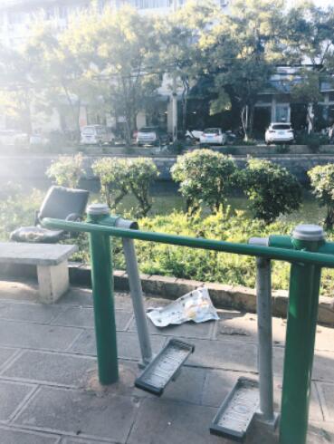 00300158233_cfe28cf0